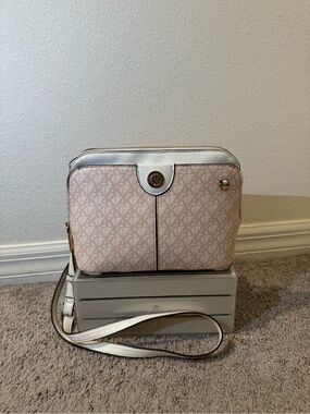 Anne Klien Pink and White I Logo Crossbody Bag